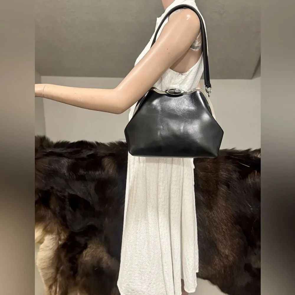 Premium Oil Wax Cowhide Handmade Custom Metal Frame Handbag & 2 Strap Styles